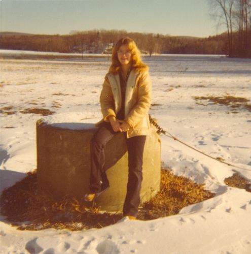 My momas a teenager, 6-months pregnant with me.